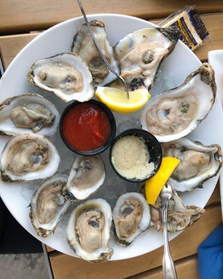 BeachBarNewport's tweet photo. No such thing as enough Oysters 🤷
🐡🐡🐡 https://t.co/0a9ut2vMNf