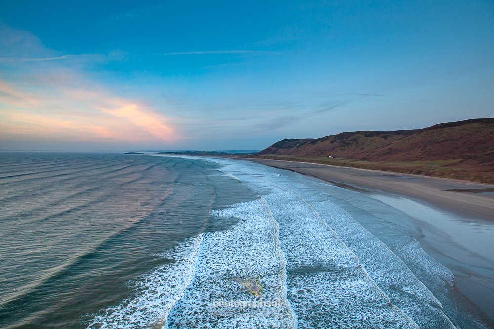 Photographsof's tweet image. We have a huge range of landscape images of Swansea &amp;amp; Gower that are ideal for bars, restaurants, cafes, hotels or as gifts.  Check out our gallery and contact us for details - photographsof.com/Landscape-Gall… 

#photography #Swansea #Gower #prints #framed #largeformat