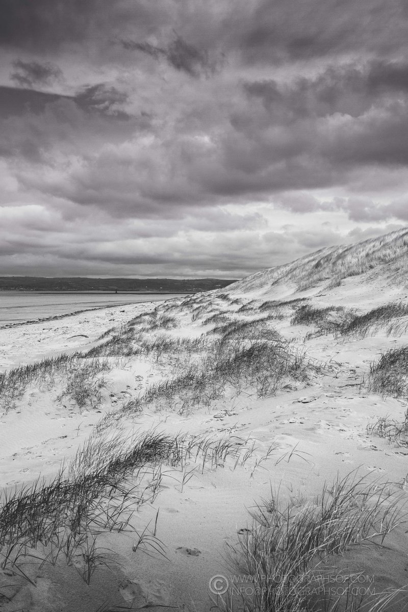 Photographsof's tweet image. We have a huge range of landscape images of Swansea &amp;amp; Gower that are ideal for bars, restaurants, cafes, hotels or as gifts.  Check out our gallery and contact us for details - photographsof.com/Landscape-Gall… 

#photography #Swansea #Gower #prints #framed #largeformat