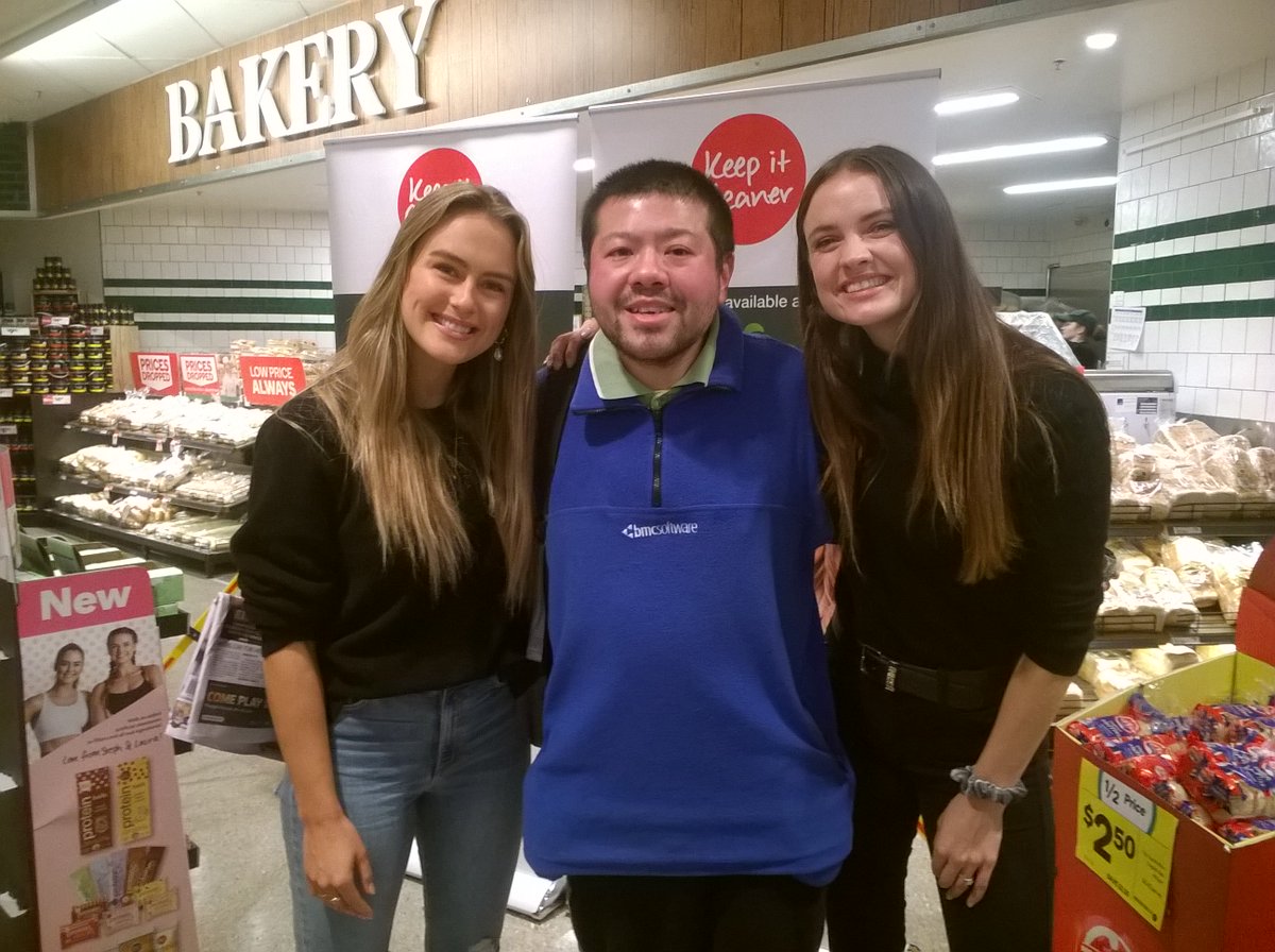 kennythedoosra's tweet photo. Thanks @realstephsmith @_StephCSmith co founder #seethroughsoda #mymidnight & #laurahenshaw founder #keepitcleaner #kicgirls 4 meeting u @woolworths @QVMelbourne 2 day 4 #keepitcleaner it was g8 meeting u there & I am sure @ChadwickModels likes my photo #kic #scoutmechadwick. https://t.co/Gvbv6Gut17