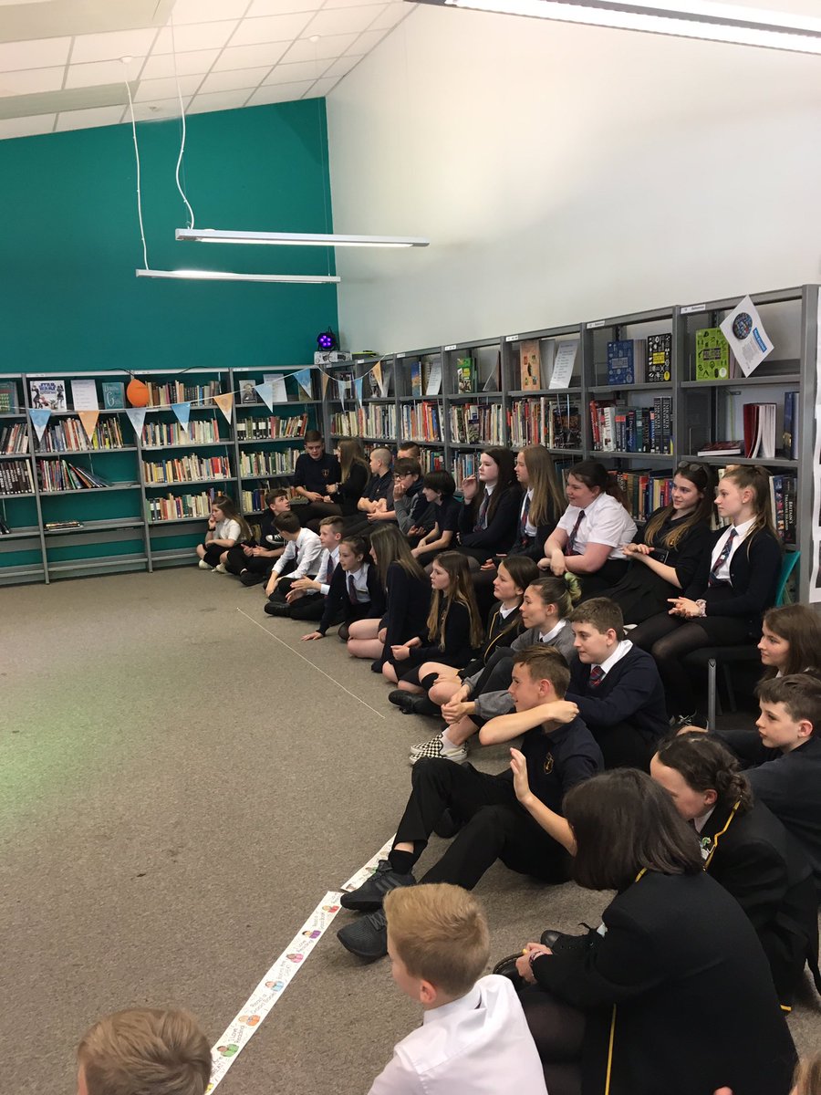 invacadEng's tweet photo. Another wonderful @invacadlib @invacad event today: Strictly Come Reading. 🕺🏼💃🏽📚 https://t.co/VZT9Nyozy1