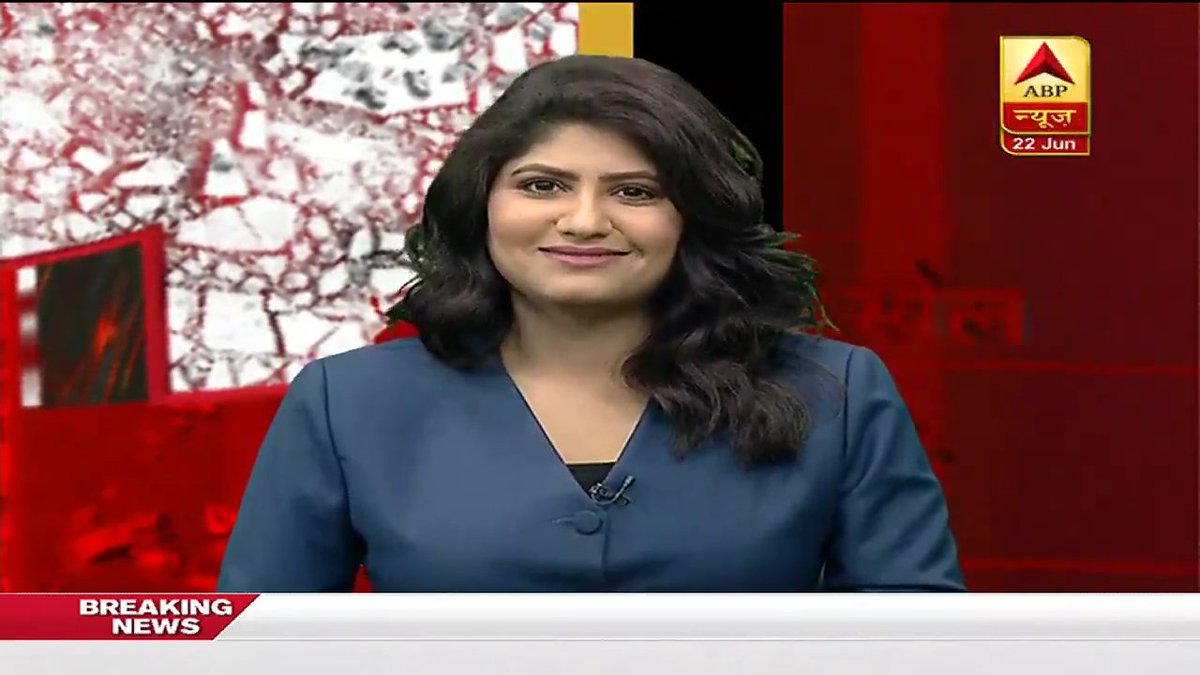 kamboj_anita's tweet photo. #NewProfilePic @Kumkum26 @abpnewstv #newsanchor #Studio #Hairlove #Smile #Blackwhite kumkum Dii thanku so much #पंचनामा show में आने के लिए🙏🙏 #22thjun #25thjun #पंचनामा show📺😮☺️👍 #today(26thjun) show बड़ी खबरों का #पंचनामा👌👌 कुमकुम दीदी Always keep Smile kumkum Dii😀😀 https://t.co/HhJISO5sGh