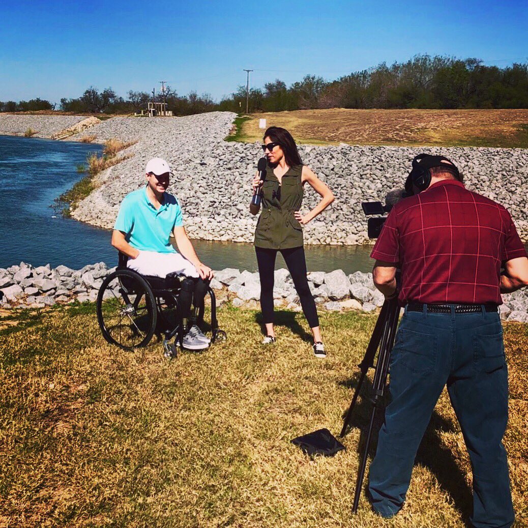 JenLawrence21's tweet photo. Good Morning #patriots! ☀️ Here is a memory from the first meeting of the WBTW team in #mcallentx! @brian_kolfage @lukegroundfloor 🇺🇸Today is the last day of the @webuildthewall #wallathon! 6pm - 12am est ! For more info Webuildthewall on Facebook or at https://t.co/8x59O9wCfX https://t.co/FAIopCIab0