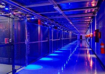 DCGlobalSearch's tweet photo. @Switch to Expand Las Vegas Data Center Campus Again -- -- https://t.co/mlNDt5dOOZ -- -- @dcdnews
#DCGlobalSearch #DCPJobs #DCPJobsBoard #ExecutiveSearch #ExecutiveSearchFirm #TalentAcquisition #DCDNews #DataCenterDynamics #LasVegas #Switch #SwitchDC #UnitedStates https://t.co/Y819DhzENz