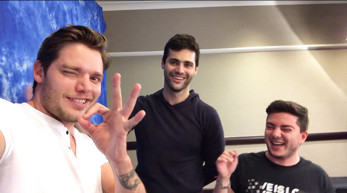 abnormallyadam's tweet image. Am I drowning your feed with continuous #shadowhunters posts? Yes. I will not be taking any further criticism at this time 👌 @DomSherwood1 @MatthewDaddario #thosbe