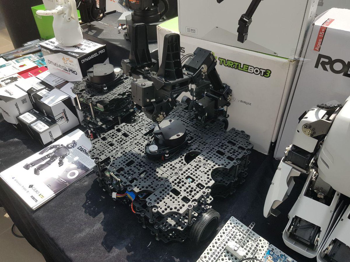 robotsepeti's tweet image. Standımızı ziyaret ederek, ürünlerimizi inceleyebilir ve merak ettiğiniz konularda bilgi alabilirsiniz.

#robotsepeti #robotis #tork2019 #robotics #ozyeginunivercity #özu10thyear #ozyeginuni #robotbilimkonferans #robotbilimkonferansı #robotbilimkonferansi #robotbilim #tork2019ozu