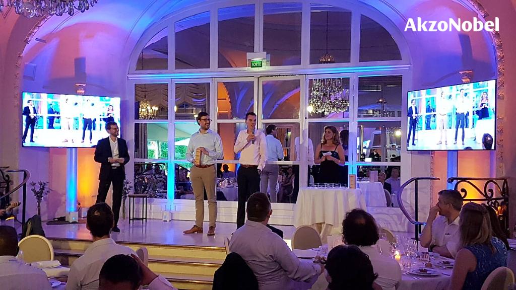 AkzoNobel's tweet photo. Putting health, safety, environment and sustainability information directly into the hands of employees helps us achieve excellence – and now our new platform has landed us @Enablon’s Sustainable Company of the Year award. A chance to celebrate together! #SPFAmericas #SPFEMEA https://t.co/dYx1Yn1CpK