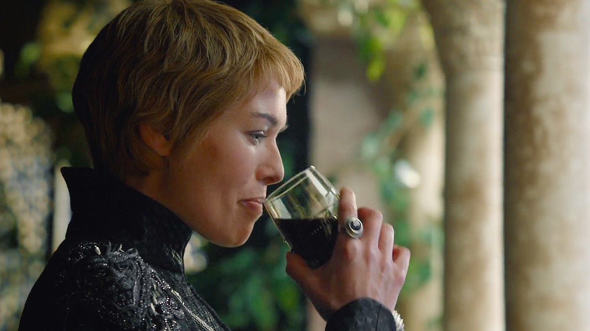 drsarascofield's tweet photo. happy 3 year anniversary to the day when cersei blew up the sept and was crowned queen of the seven kingdoms https://t.co/ztmVGFLeZw