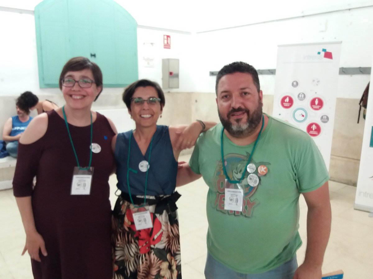 IntressOrg's tweet photo. Todo el potencial de las #RadiosEnRed en saludMental se ha visto hoy en #Madrid y los servicios a las personas de @ComunidadMadrid se han expresado! Contábamos además con ElPicot de Seu d'Urgell..que también hace sus programas en Pirineos. https://t.co/gE8ckmJqiw