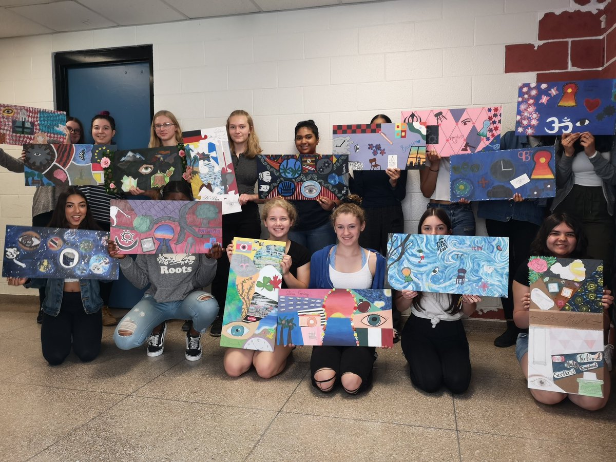 These AMAZING Culminating Mixed Media Projects 🙌
Don't forget to come to room 122 on Friday between 10-12 to pick up your artwork! <a href="/HumberviewArts/">Humberview Arts Dept</a> <a href="/HumberviewSS/">Humberview S.S.</a> @PeelArts1 #ProudToBeAHusky