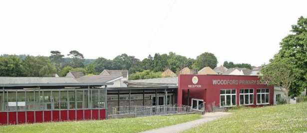 unisontheunion's tweet photo. Staff at five Plymouth schools will strike over measly pay rise https://t.co/jpy1EuvgFs https://t.co/Oie8B3jwfB