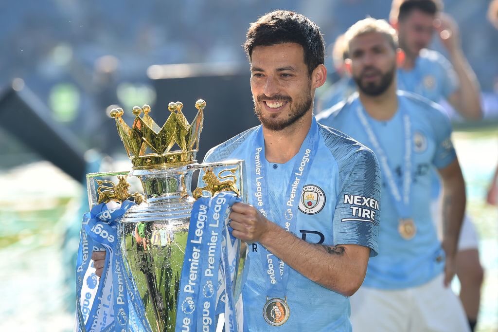 transfer_first's tweet image. David Silva has revealed to friends and family he would like to sign for Burnley once his contract at Manchester City expires next year. #MCFC #BFC