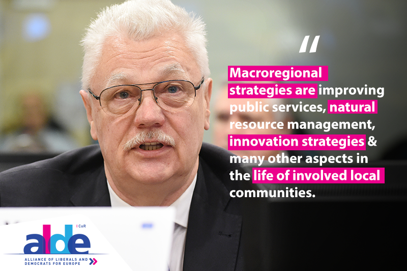 RenewEuropeCoR's tweet photo. Unanimous support for Dainis Turlais' work on Macro-regional strategies:
"A strong potential & unique innovative way to promote cooperation within the EU and between the EU and its neighbours"
👉https://t.co/x0YBFwlP3v
#CoRPlenary #Regions4dev https://t.co/INPPkvkNo1