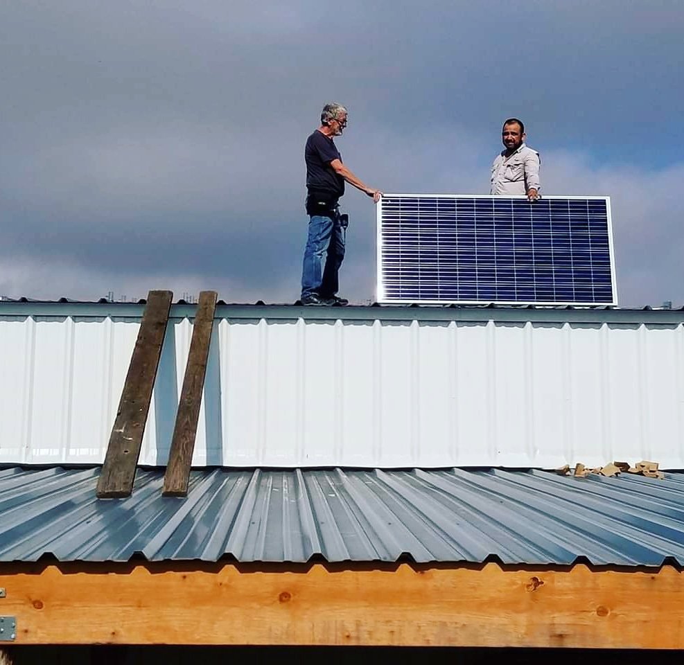 GreaterTXSolar's tweet photo. Barn roof solar install. Where will you put your panels? #climate https://t.co/VhMToCzaUt