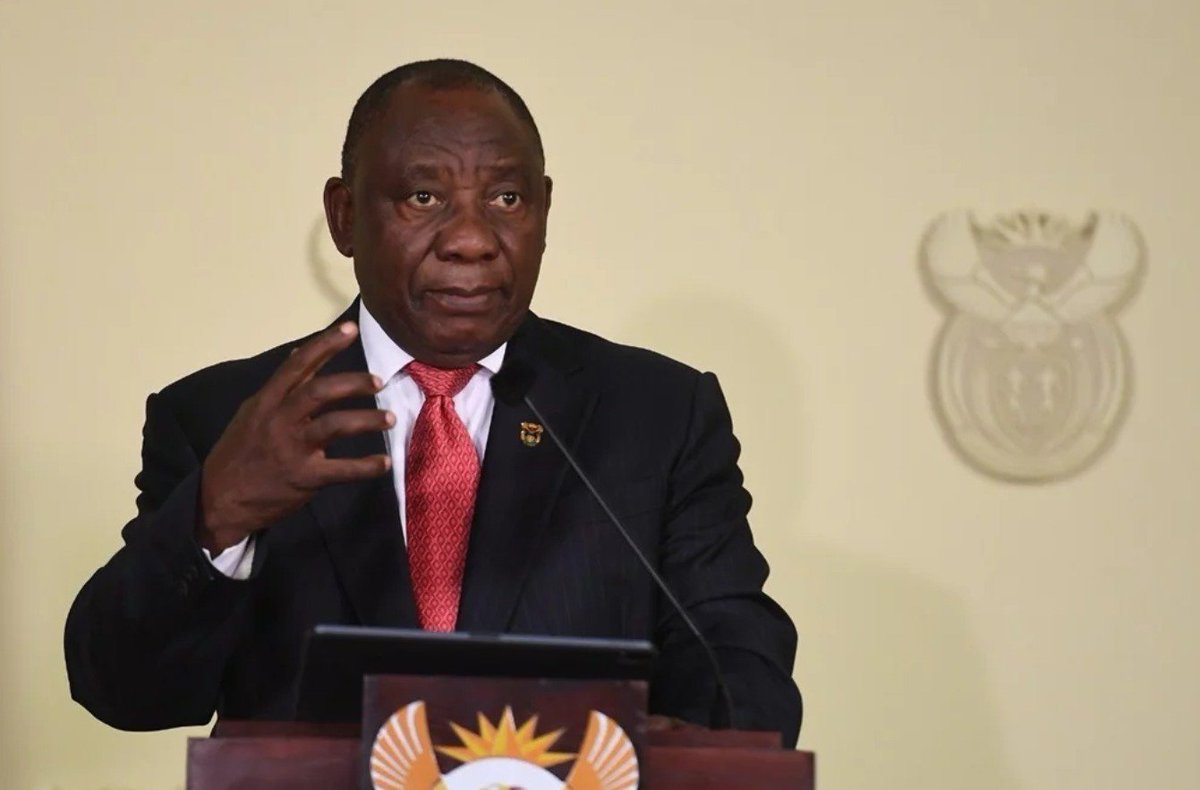 News24's tweet photo. Nehawu: Ramaphosa must stick to Nasrec resolution and nationalise Reserve Bank | @Fin24 

https://t.co/Y4qvmc2LIC https://t.co/gBjoNtpPIH