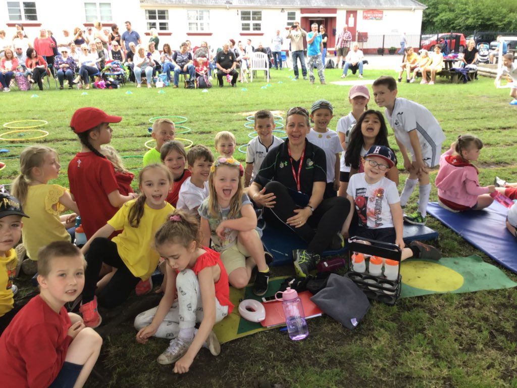 Penclawdd's tweet photo. Lots of fun today during our school sports.#Penc12 #PencFph #Pencsport https://t.co/ljzjcRCawq