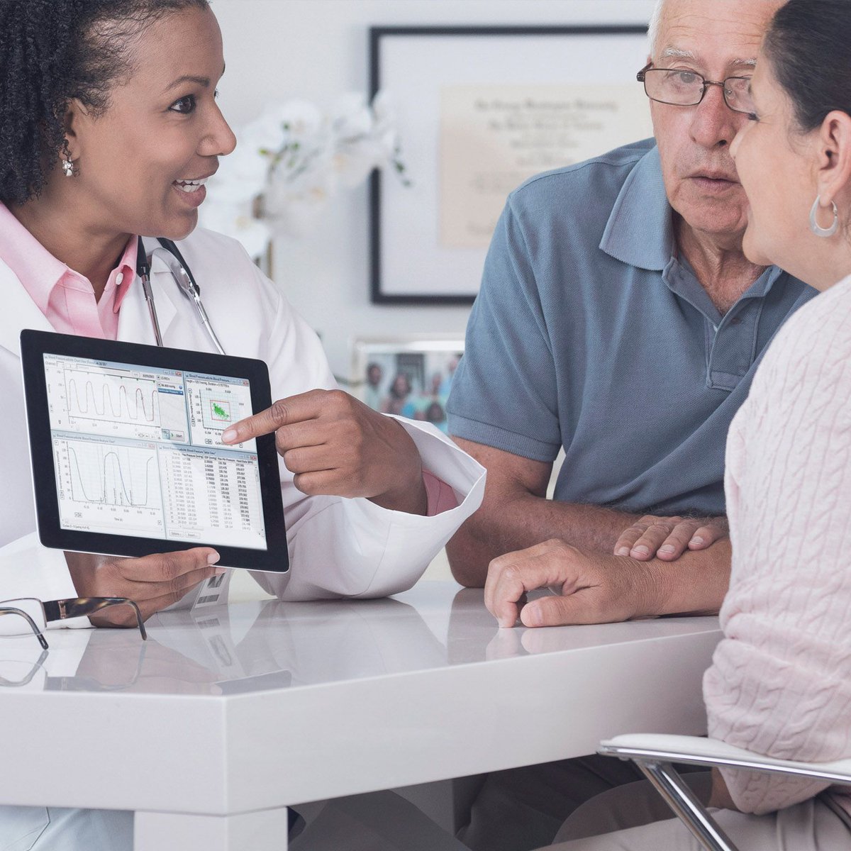 drpenzesjanos's tweet photo. Promoting an overdue digital transformation in healthcare https://t.co/RYMwRDSpla #digitalhealth #epharma https://t.co/FpKELwmiV7