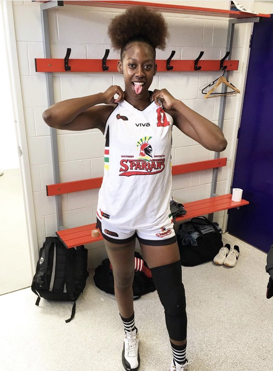 TOPTENSPORTS's tweet photo. MVP Behaviour. 
26.3 PPG
53.3 FG%
9.8 RPG
4.1 APG
3.3 SPG
Leah Scott is on a roll this season after dropping 40pts on SWM Pirates last Sunday. Who will be next victim? https://t.co/8KDlMdf9qW