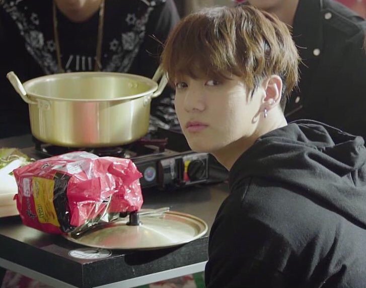 jungkook pics tweet media