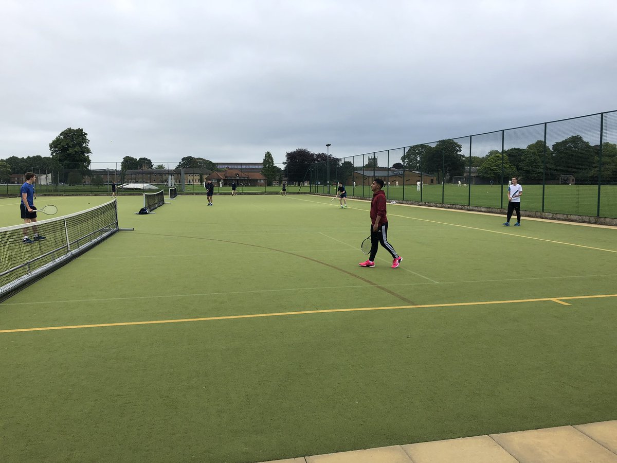 The senior boys are in action in their last match of the season against Pocklington this afternoon!