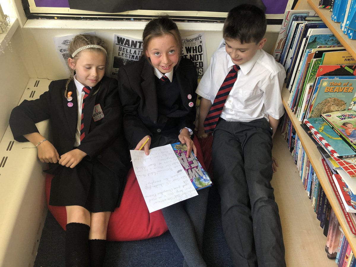 mrowland17's tweet photo. 5CR are super busy at the moment! We’re going to record our own charity advert appeal using a green screen app but not before writing our own script @nsprimary https://t.co/62qNeCrMxy