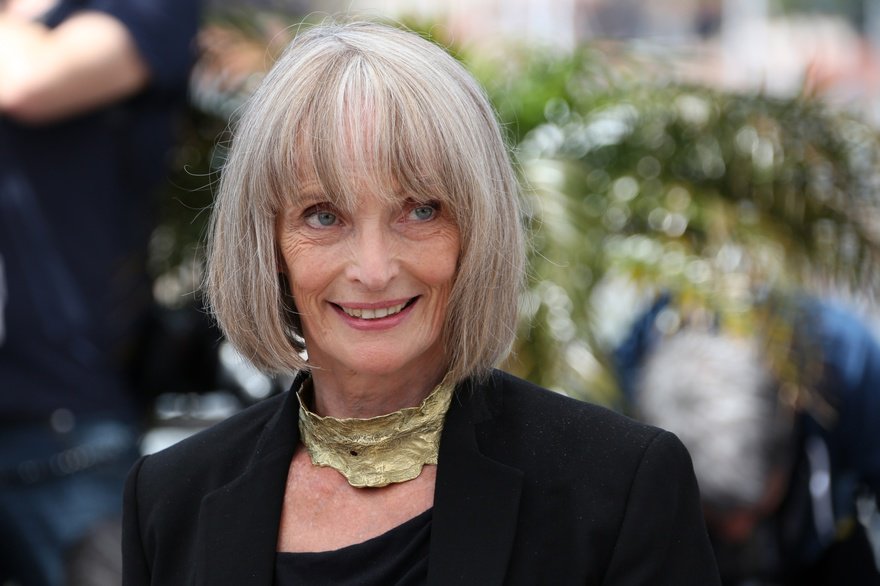 Bristol__TV's tweet image. "Dans ma vie, j'ai toujours fait en sorte d'être en 2e ligne; j'ai l'impression d'avoir eu toute ma vie à faire avec la notion de disparition": actrice fétiche de Georges #Franju, Raoul #Ruiz, #LeosCarax Luis #Bunuel ou #OlivierAssayas, #EdithScob vient de s'éteindre, à 81 ans...