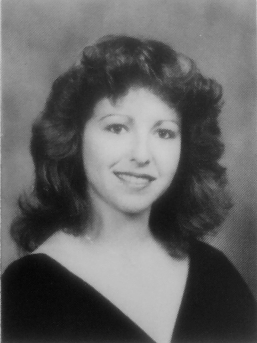 ARHS's tweet photo. Our thoughts and prayers to the family and friends of Kathleen Davis Mundhenk - Class of 1983 - who passed on June 8th. Obit: https://t.co/hFJa81SXTo
“Blessed are those who have died in the Lord; let them rest from their labors for their good deeds go with them.”
#AlwaysAR https://t.co/T8BuSCw69B