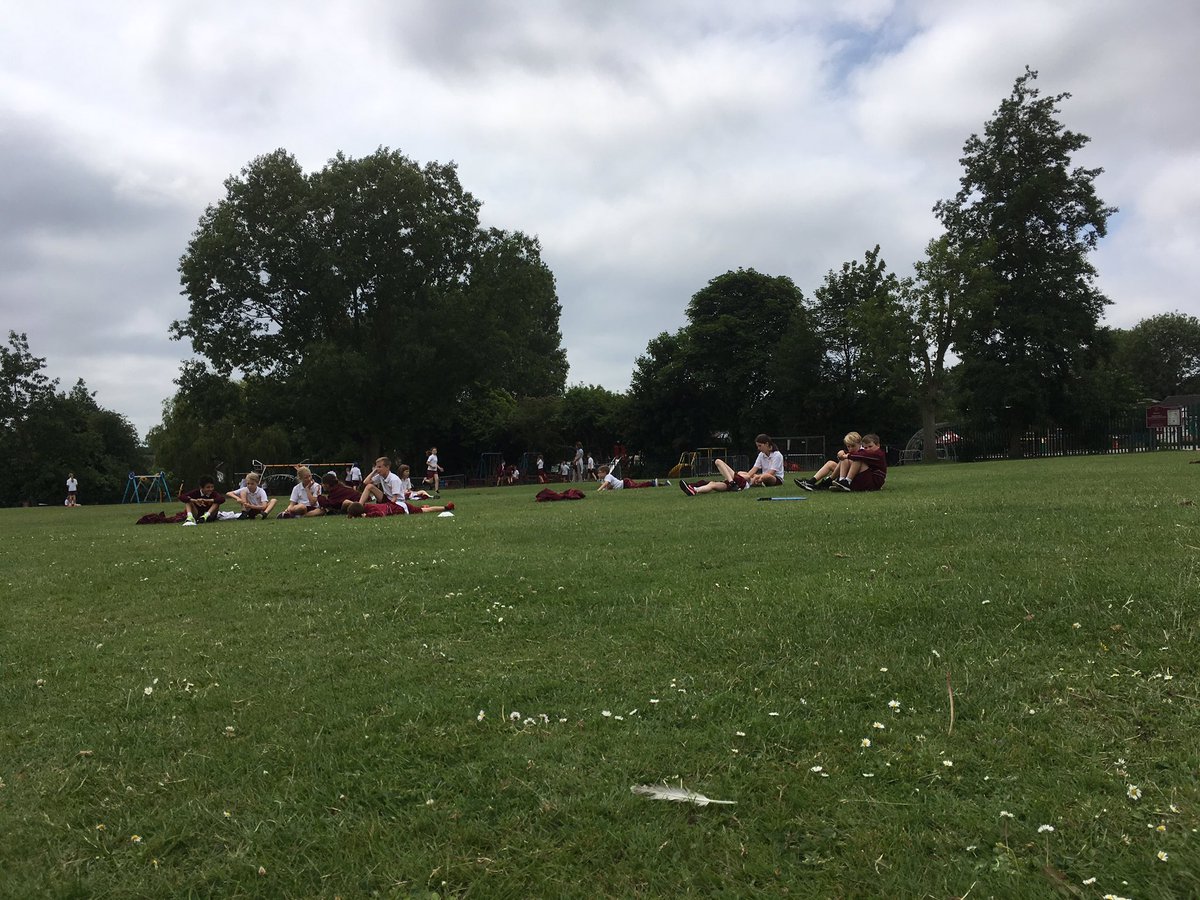 It’s national cricket week! We started today with every year 2 and 3 pupil doing 3 tees cricket and our Year 4 and 5 pupils played Kwik cricket @Chance2Shine @YorkshireTea  #NationalCricketWeek