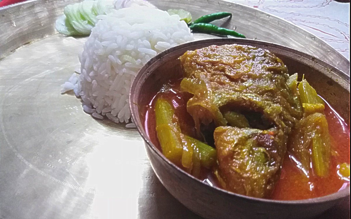awwmyth's tweet photo. Bata Fish Curry
Bongs special dish
.
.
.
#cooking #cuisine #bong_spices #amitChowdhury #hazarohashtag #foodblogger #kolkata #foodgasm #foodexplorer #foodlover #cooking_backstage #fish #bengal https://t.co/S2vQsWEKnU