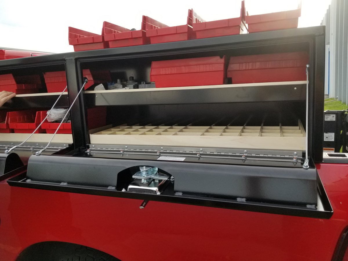 DSGequipment's tweet photo. Check out this incredible craftsmanship!! Kudos and thank you to Derek for taking the time and initiative to create these custom compartment trays for his utility boxes. He's certainly raised the bar for our service trucks. Great job!! https://t.co/XMUjfZQjlN