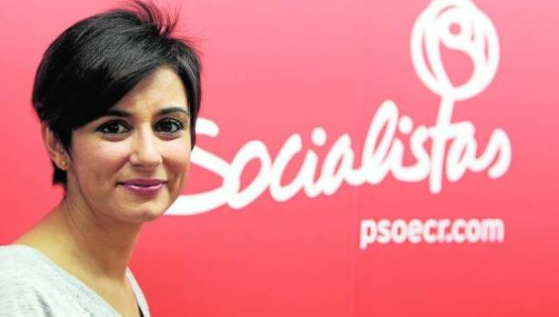 Hoy nos acompaña <a href="/isabelrguez/">Isabel Rodríguez García</a>  alcaldesa de #Puertollano, para hablar de la actualidad política. En C-LMHOY  cmmedia.es/listas-de-repr… 

#CMMRadio
Sintonízanos ahora📻