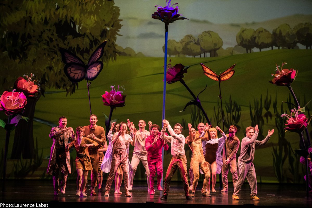 Cirque Éloize (@cirque_eloize) on Twitter photo Soir de Grande première au <a href="/Le_Capitole/">Théâtre Capitole</a> à Québec pour notre plus récent spectacle #fioriseulensemble 🦋🌸 Soir de Grande première au <a href="/Le_Capitole/">Théâtre Capitole</a> à Québec pour notre plus récent spectacle #fioriseulensemble 🦋🌸