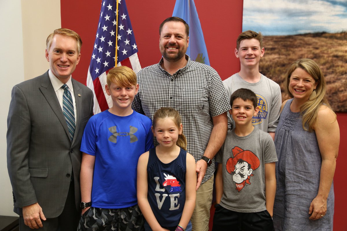 SenatorLankford's tweet photo. Great to start this Wednesday with coffee & conversation at #JavawithJames in my DC office! As a reminder, the next #JavawithJames will take place on July 10 at 9am. https://t.co/w8bHQMf0qp