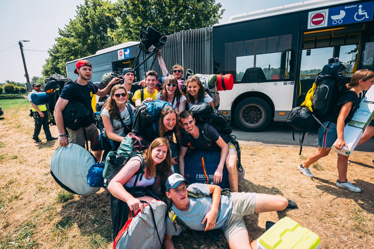RockWerchter's tweet photo. First arrivals! Welcome👋 #RW19 https://t.co/QytcQzMULG