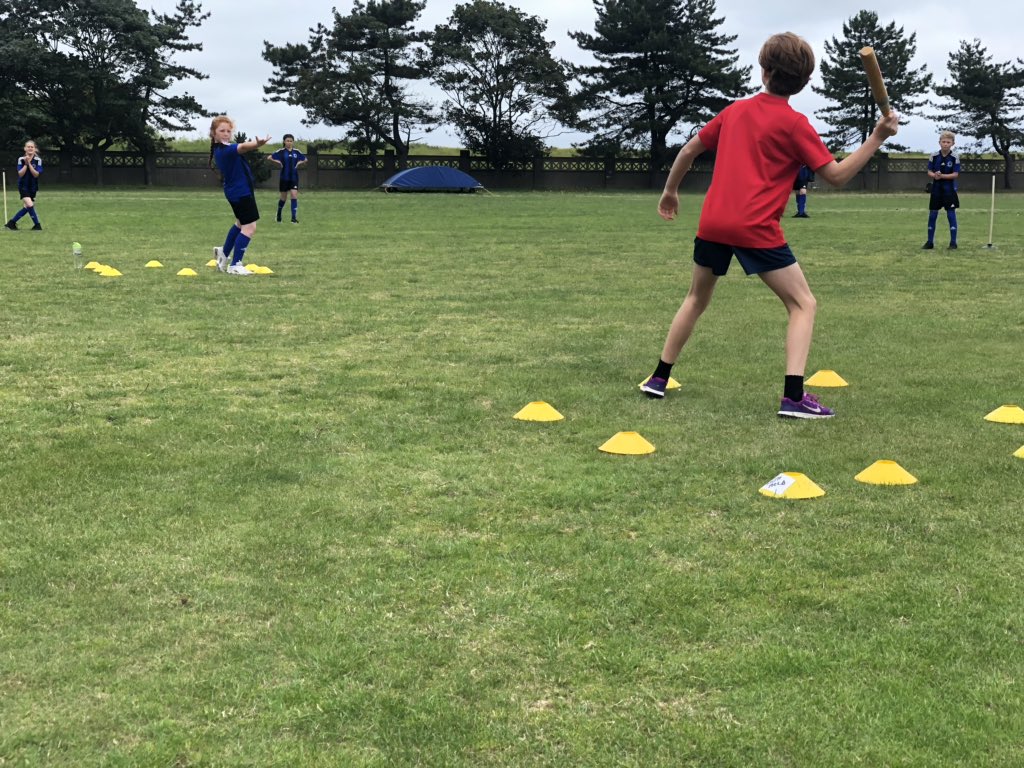 U11 Rounders at Denes oval this afternoon. Well done to all schools who took part. 🥇@AlbertPyeRavens  🥈<a href="/OBPrimary/">Oulton Broad Primary</a> 🥉 @OakRed230 <a href="/GoGeronimocic/">GoGeronimo</a> <a href="/TeachsportEA/">Teachsport East Anglia</a> <a href="/SuffolkPESN/">Suffolk PE & Sport</a>