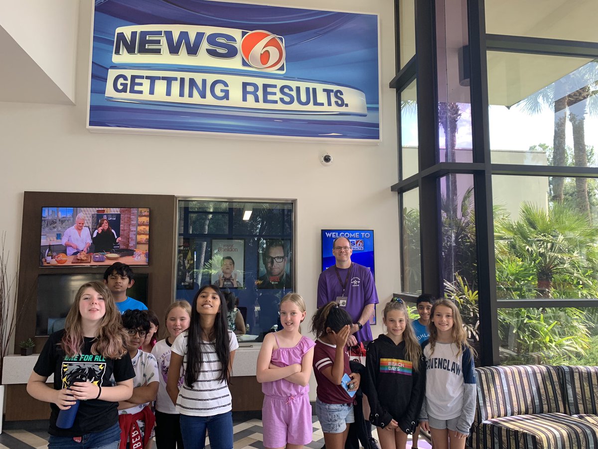 flpirie's tweet photo. iMedia Summer Camp doing the noon news today at WKMG Ch6 Orlando👍#lhpclassroom https://t.co/cMy5myDale