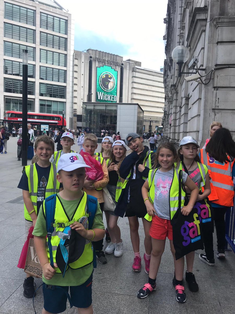lordswoodpri's tweet photo. Theyโre at Wicked this evening! #GAF2019 https://t.co/ux6W5gczxt
