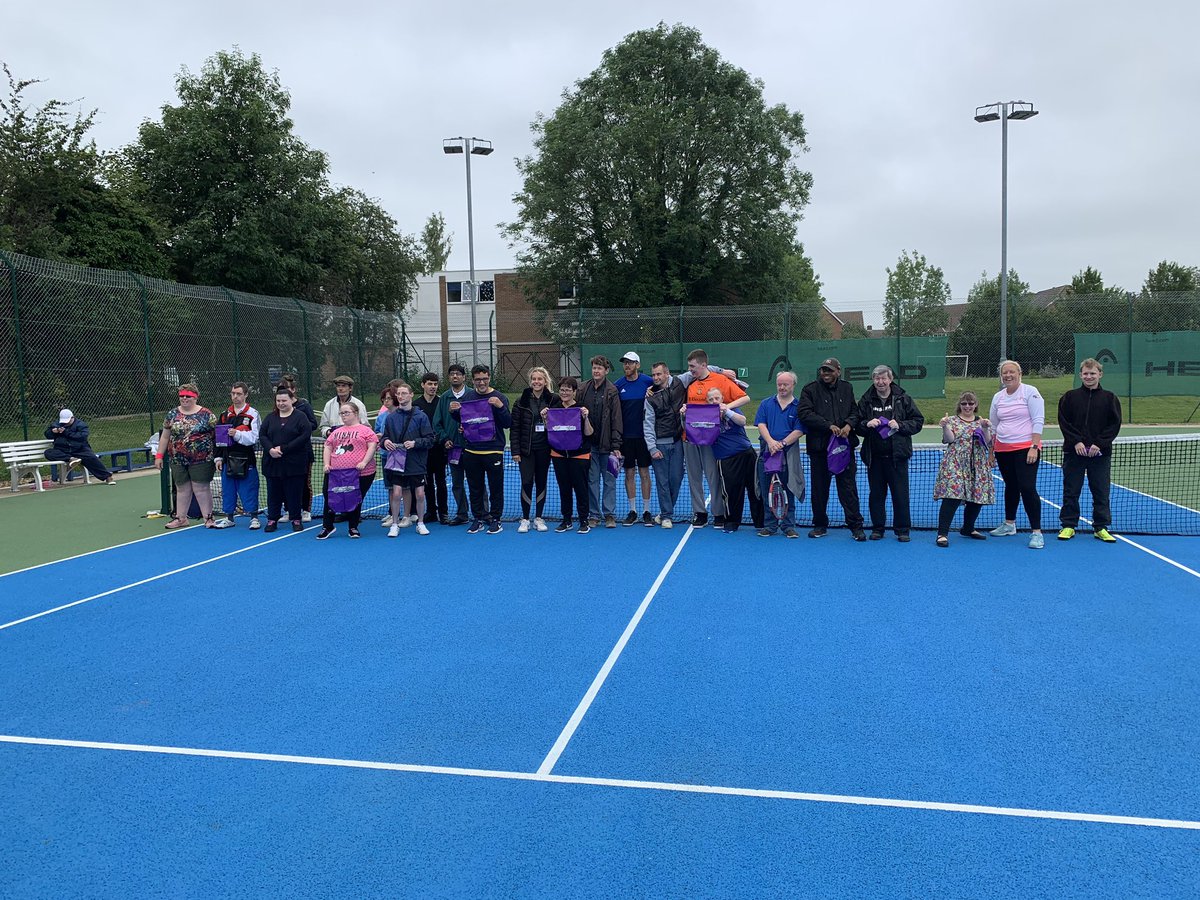americanbrit09's tweet photo. North v south annual disability tennis festival held at riverside tennis club - great morning of tennis!!! 🎾@nobarriers13 @riversidebeds @BedsTennisLTA @SadieMoranTF https://t.co/k76NZ0QtdT