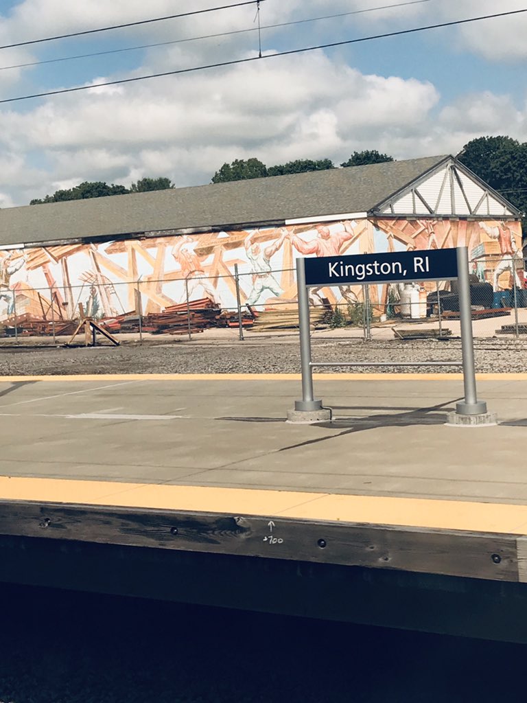 meganlee1_'s tweet photo. I took the Rhode less traveled. #rhodeisland #trainhumor https://t.co/r6LHFIBjW7