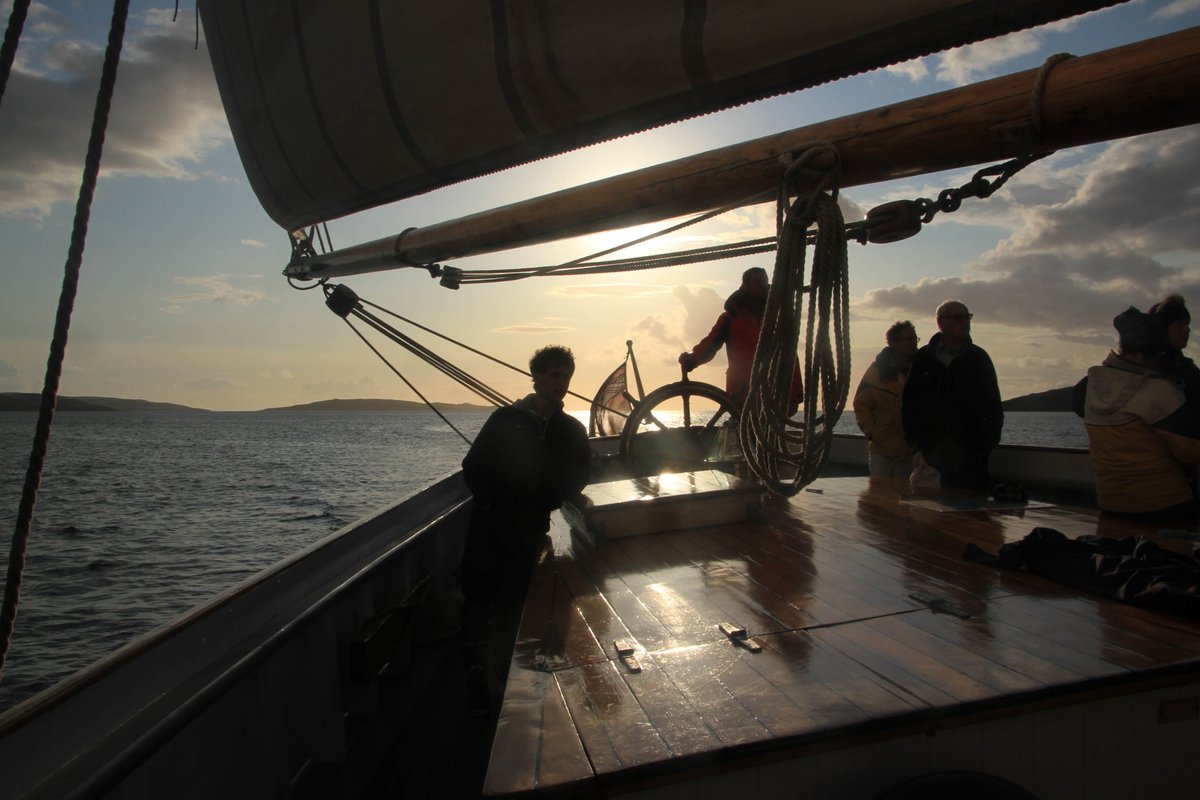 Don't burn fuel, forget flying, leave the ferries behind. If you are looking for a way to have an adventure, with minimal impact on the environment this summer, then why not sail to the #IslesofScilly from #Cornwall with us. #sustainabletravel #carbonfree bit.ly/2XCwF4o