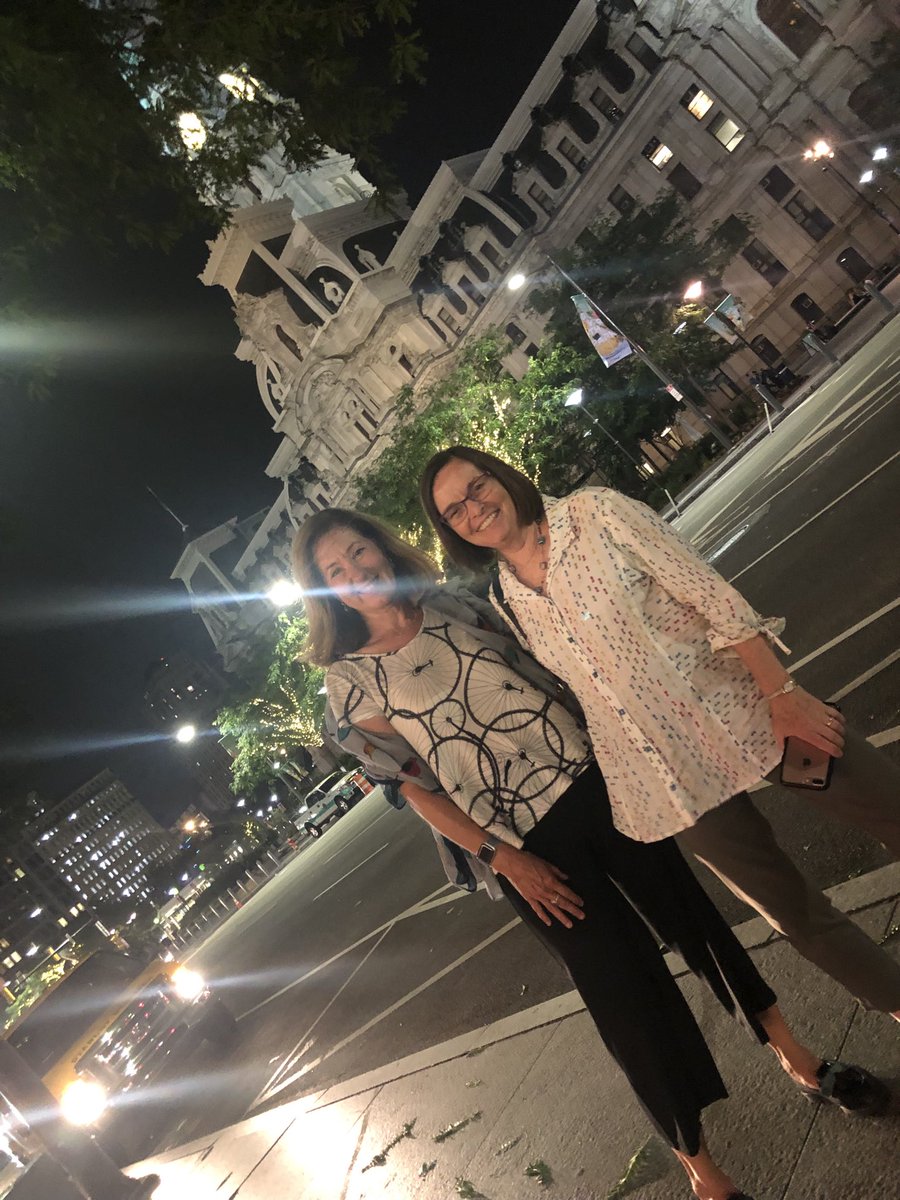 suzieboss's tweet image. #ISTE19 Ready for our BYOD session on PBL+Tech 11:30 rm 115C #notatiste can follow along w/links on session page #pbltech #pblchat