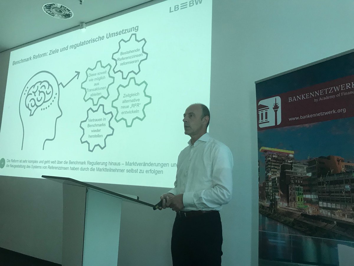 St_Hirschmann's tweet photo. Volles Haus und großartiger Auftakt beim #BANKENNETZWERK in Frankfurt zum Thema #IBOR Transition und #Benchmarkreform #BMR mit @ECB und @LBBW Herzlichen Dank an @BearingPoint_de für Sponsorship und fachlichen Input 👍 https://t.co/U8D1C18mcS