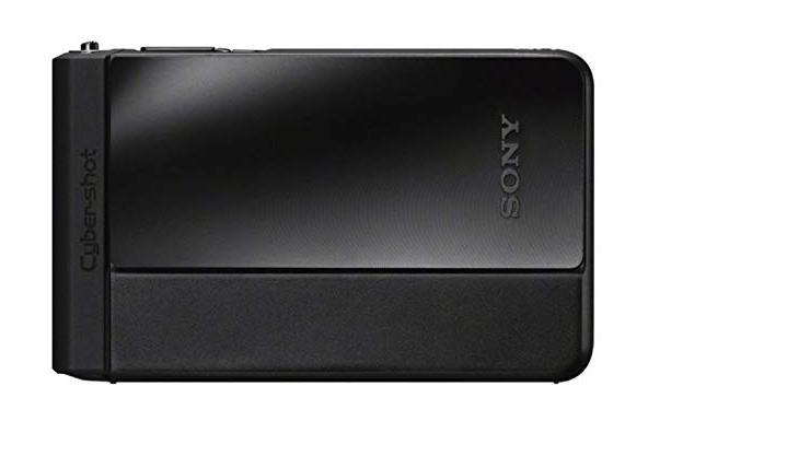 bigjoshlevine's tweet photo. #whereIsMy phone with dedicated camera button? Half push turns on viewfinder and autofocuses, full push takes photos, hold down takes video. All with less than 100ms delay. My beloved Sony TX30 had this 10 years ago! https://t.co/jAyRcbco2k