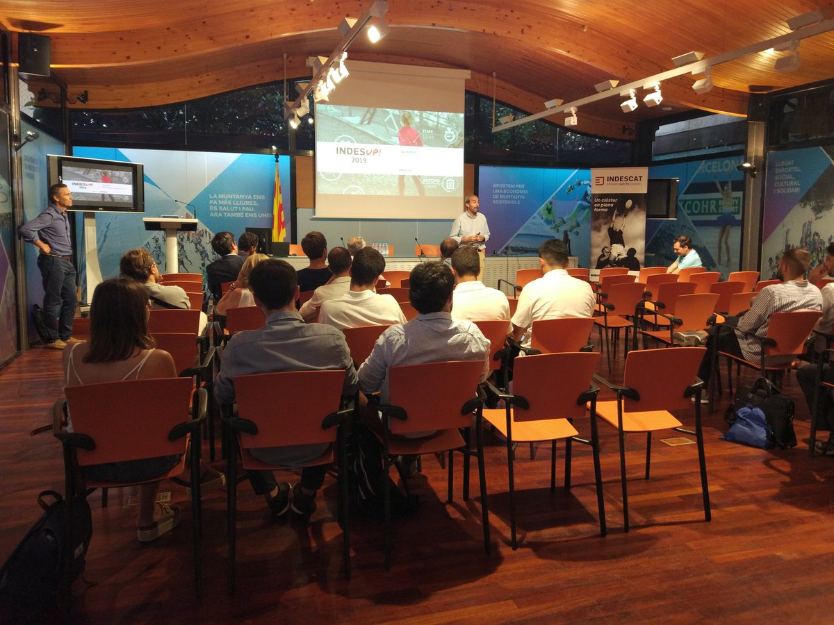 Comença una nova edició de #SportsPitch, una competició oberta entre els TFMs de 5 centres formatius catalans que imparteixen el Màster de Gestió Esportiva: <a href="/Blanquerna/">Blanquerna</a> <a href="/bsm_upf/">UPF-BSM</a> <a href="/Cruyff_Inst_ES/">Johan Cruyff Institute ES</a> <a href="/ocusport/">INEFC Lleida</a> <a href="/UniBarcelona/">Universitat de Barcelona</a>  #esport #competicio #Deportes