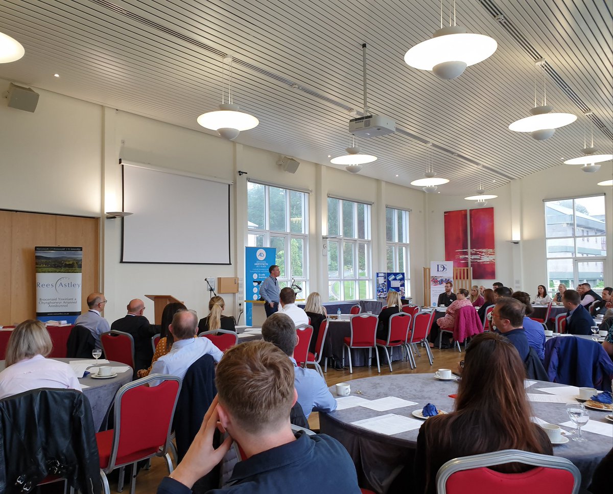 Owen Williams tweet media