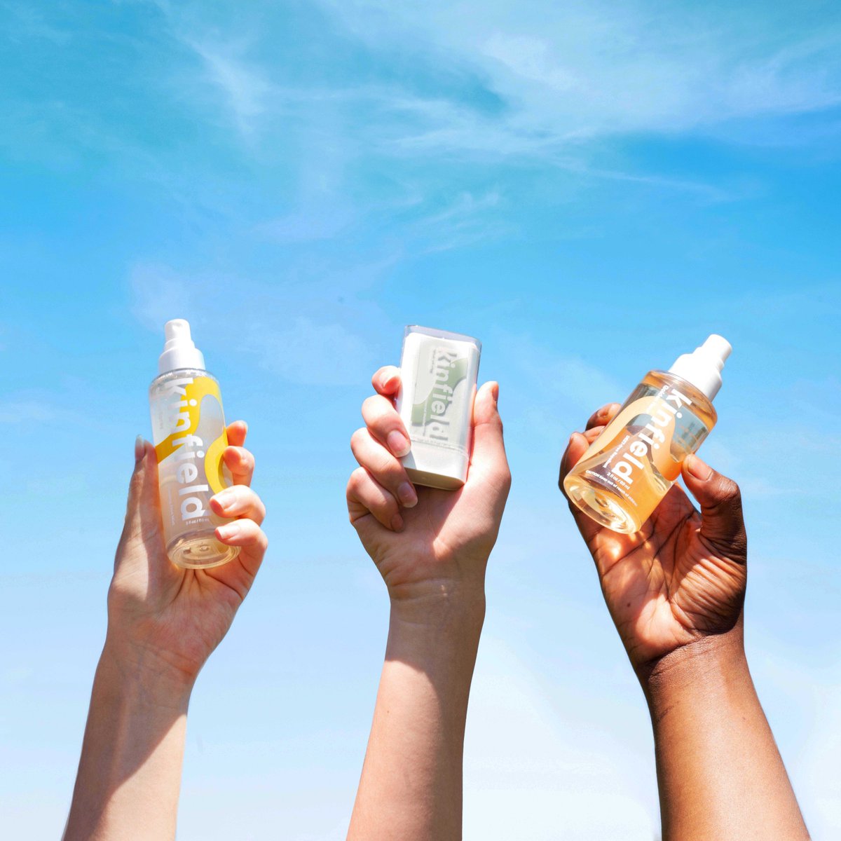 3, 2, 1...we're officially live! 🤸‍♀️☀️Introducing #Kinfield: great essentials for the great outdoors. Each of our products is made with *clean* responsibly-sourced ingredients and formulated to be highly *effective. Learn more: kinfield.com #OutsideIsYourBestSide