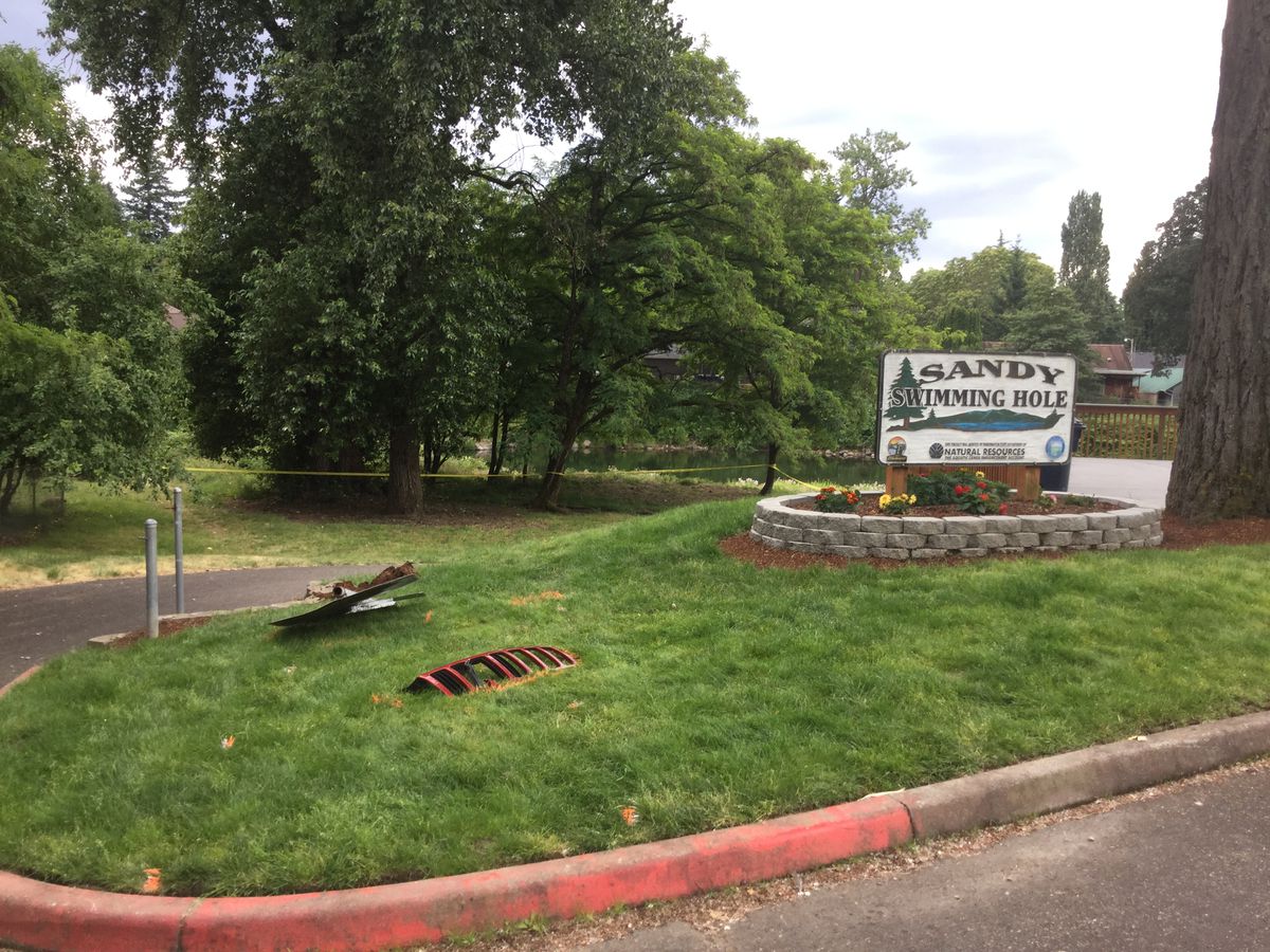 2 run over, killed while sunbathing in SW Washington identified as visitors from Germany bit.ly/2IOxj6P