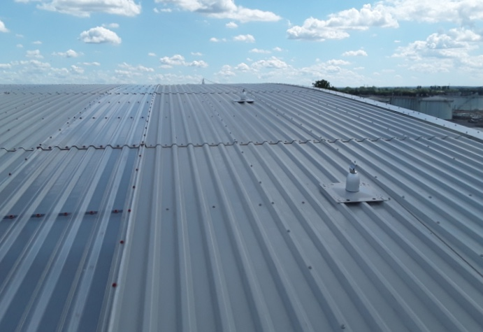 PremSafeUK's tweet photo. Another excellent job completed by the team: https://t.co/3WGtf2QmEi

#roofing #roofers #commercialroofing #roofsafety #commercialproperty #industrialroofing https://t.co/Ngjx3Xy0Rg