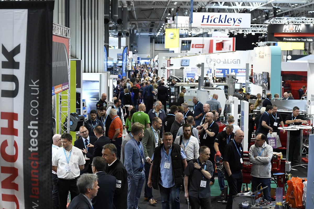 AutoTradeNews's tweet photo. Automechanika Birmingham 2019 attracts highest ever visitor attendance https://t.co/nGEHxdFGB9 https://t.co/MfMY8R9TvL