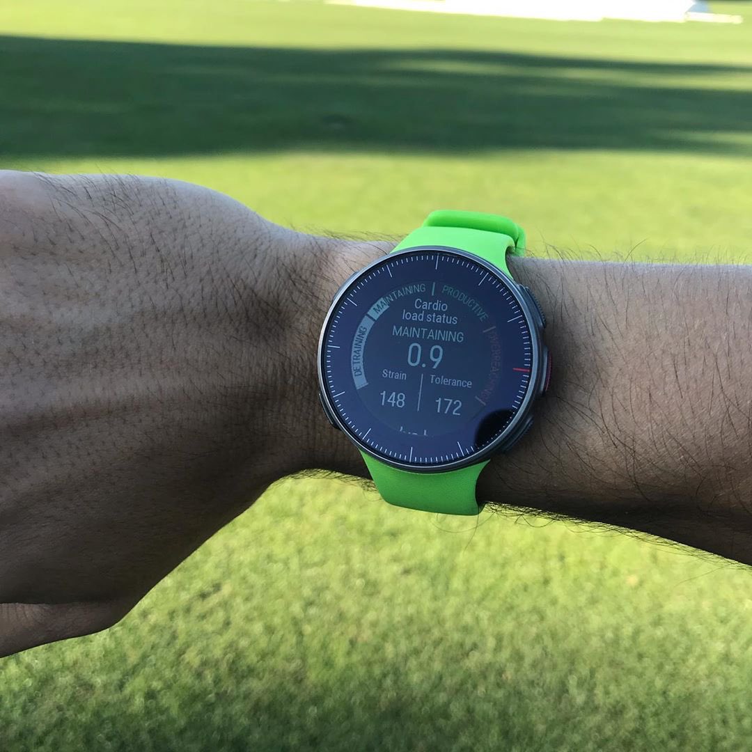 PolarUK_IRE's tweet image. With our #PolarVantageV - the grass is always greener. 💚🔋🍃

#BloodSweatAndData